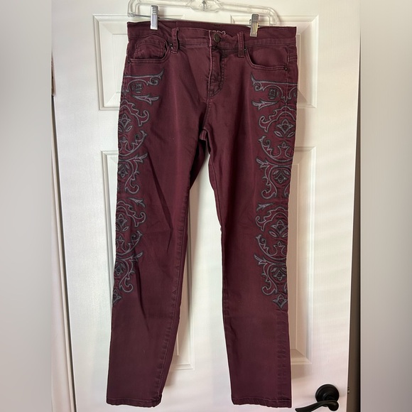 BDG Mid Rise Twig Ankle Jeans with Embroidery- Size 29 - Picture 2 of 7